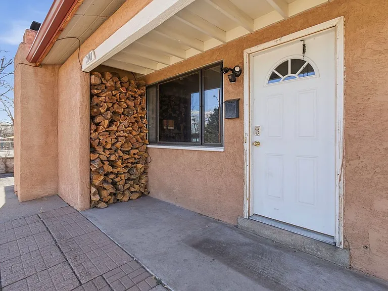 2901 Camino Del Gusto — Photo 2