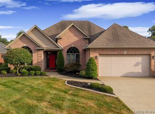 4067 Viewcrest Loop, Floyds Knobs, IN 47119