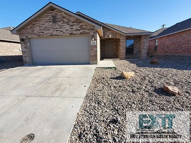 616 Juniper Ct