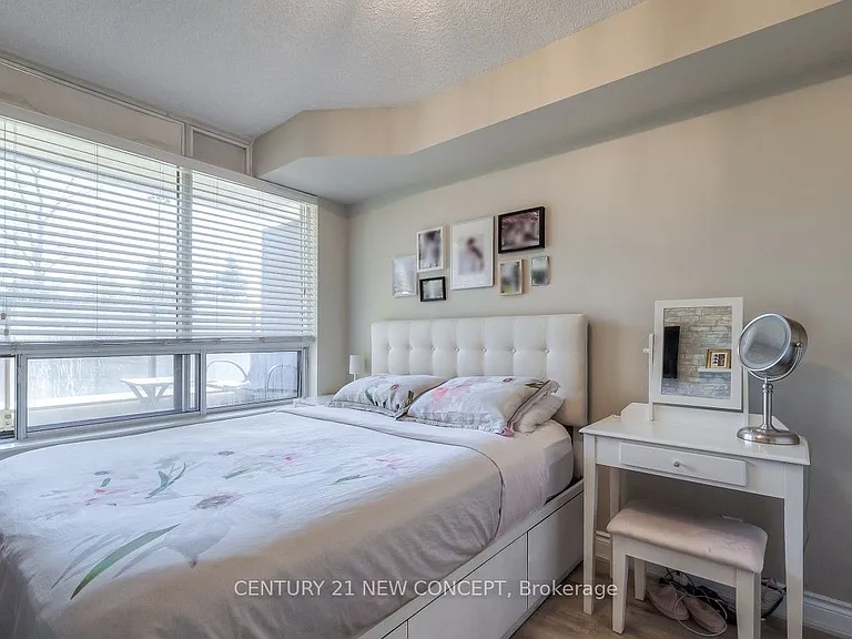 78 Harrison Garden Blvd #204 — Photo 19