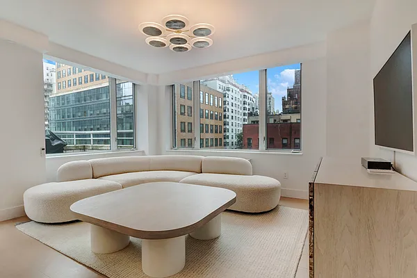 Rented by Oxford Property Group | media 19