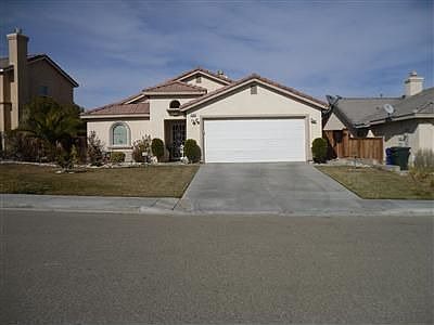1st image of 15492 Venice Ln