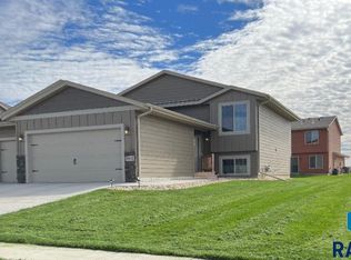 9517 W Liam St, Sioux Falls, SD 57106