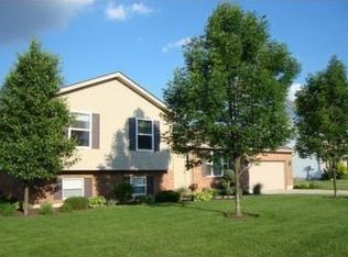 137 Westrock Farm Dr, Englewood, OH 45322