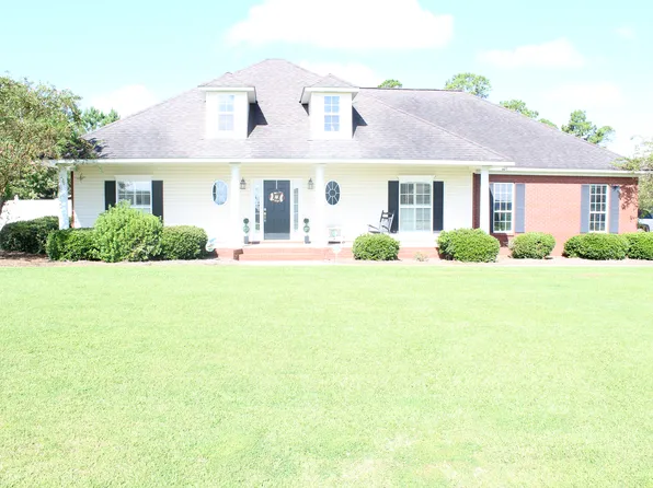 3766 Plantation Ln, Camilla, GA 31730