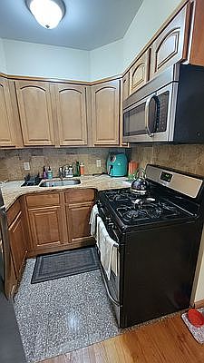 3rd image of 26-50 30th St #2AF
