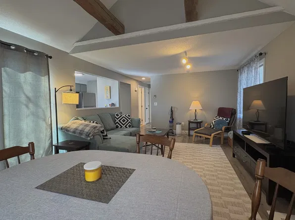 25 Lawrence St APT 54, Westbrook, ME 04092