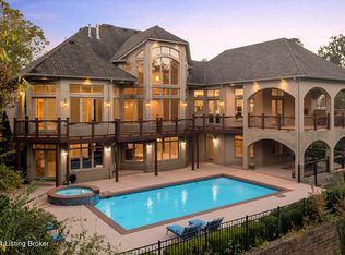 3006 Meadow Farms Pl, Louisville, KY 40245