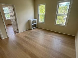 203 N 9th Ave APT 9, Mount Vernon, NY 10550