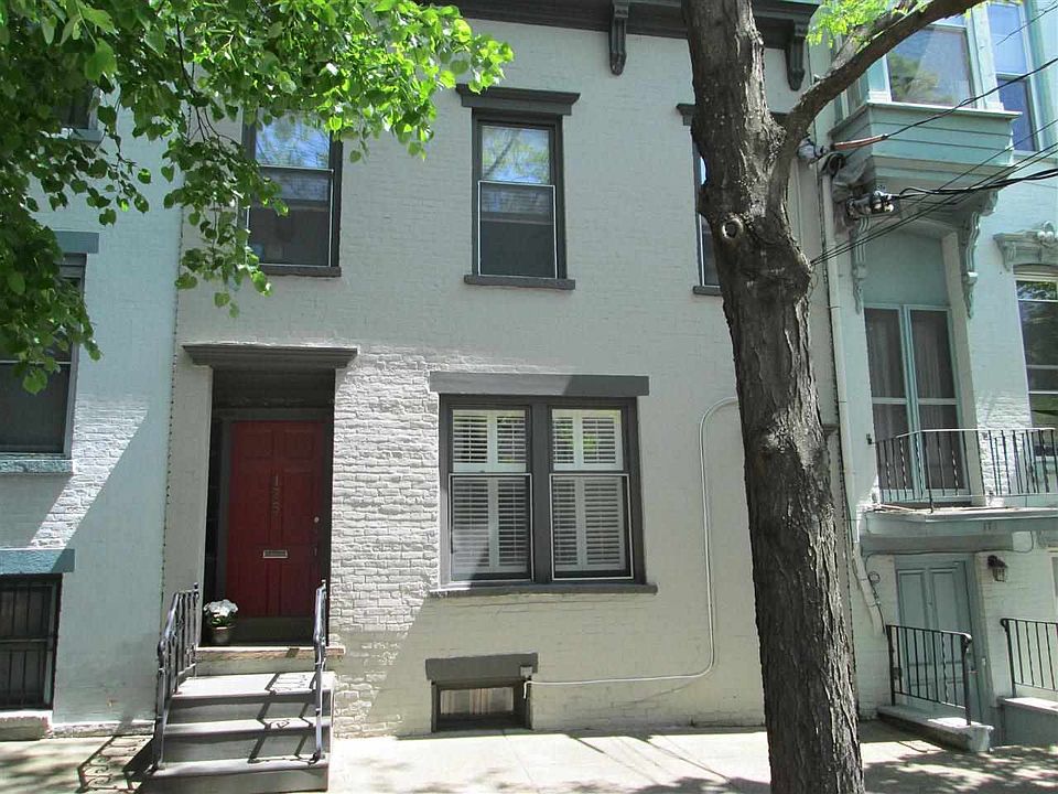 1st image of 175 Lancaster St