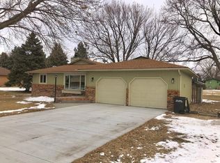 3003 Colorado Ave, Grand Island, NE 68803