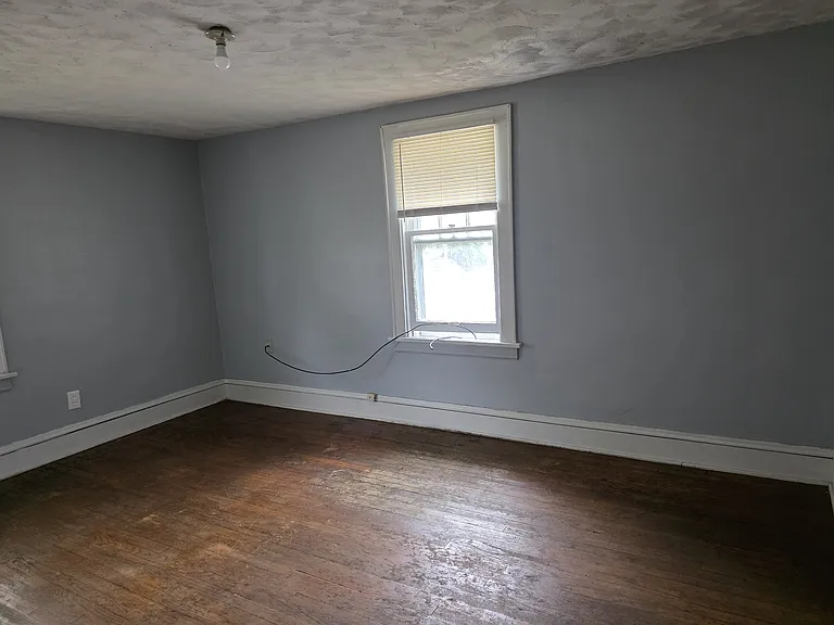 727 East Ave — Photo 12
