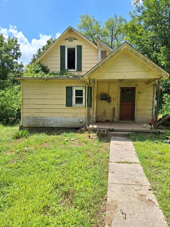 Real estate listing image