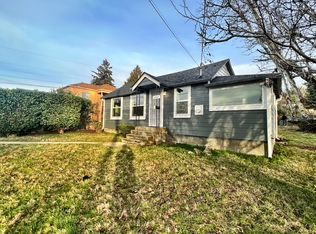 2712 E 11th St, Bremerton, WA 98310