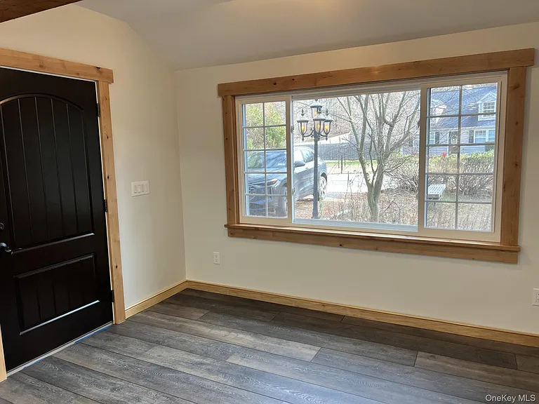 24 Lindner Pl — Photo 7