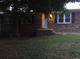 26 E Horseshoe Ave, Upton, KY 42784