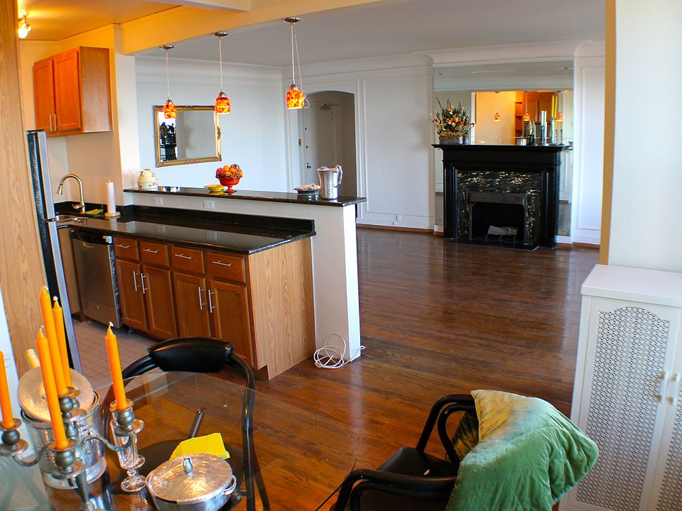 1st image of 4940 S East End Ave APT 7C