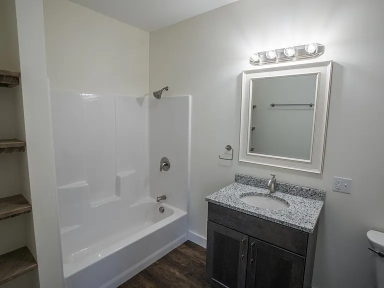 29 Franklin St #2D — Photo 4