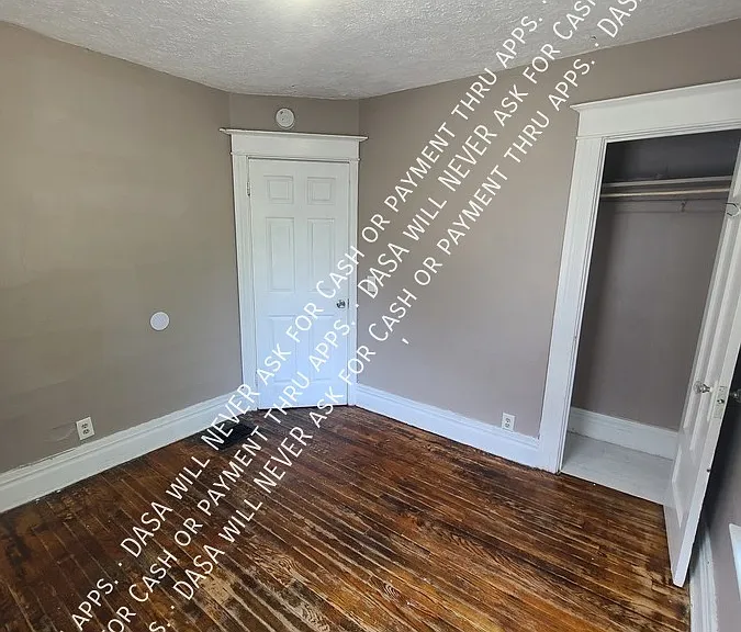 33 Kislingbury St #UPPER — Photo 8