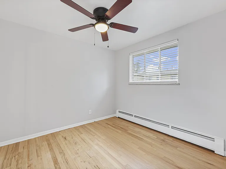 1213 Vance St — Photo 11