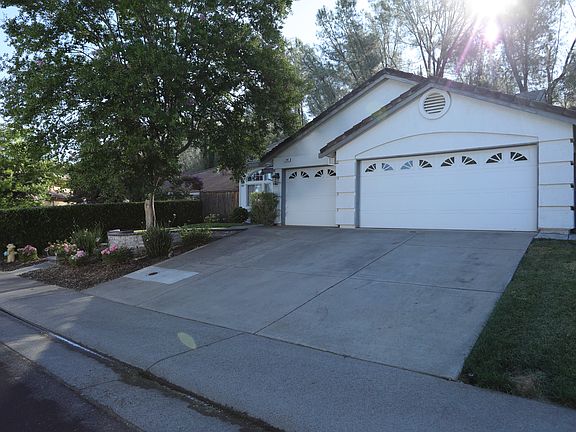 4th image of 186 Bayline Cir