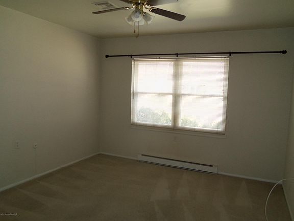 5th image of 149 Buckingham Drive #B