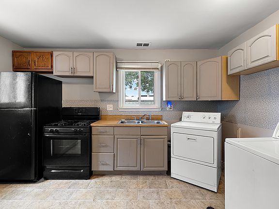 5th image of 1329 E Goulson Ave