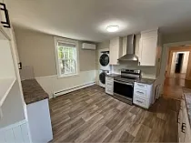 872 Charlotte Street Fredericton — Photo 3