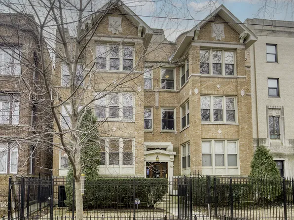 1325 W Albion Ave APT 3, Chicago, IL 60626