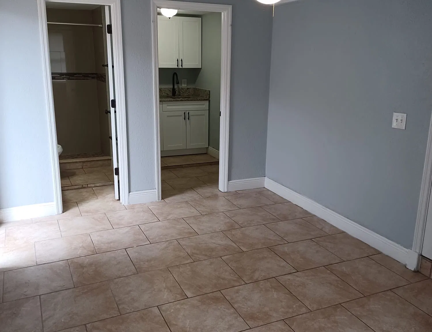 1 bed, 500 sqft, $800 — Photo 2