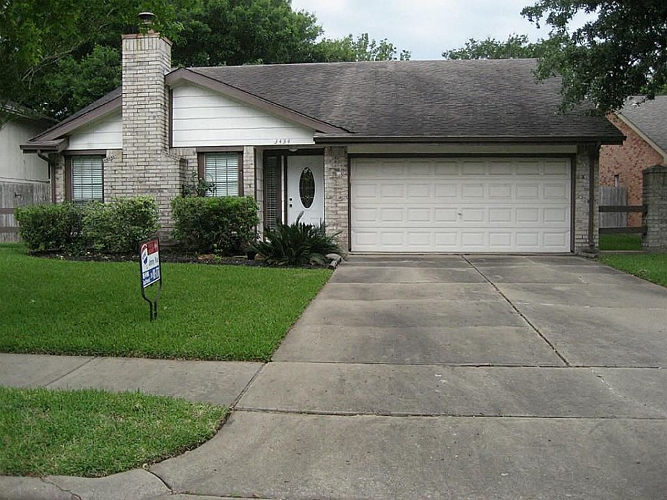 1st image of 3434 Streamside Ln