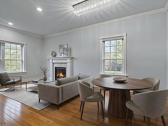 5th image of 170 Madison Ave #7