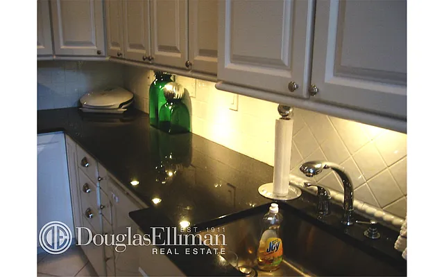 Sold by Douglas Elliman | media 29