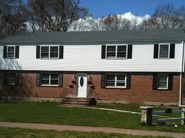 63 Deming Rd #63B, Glastonbury, CT 06033