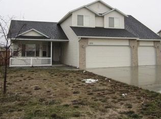 2722 N Cinnamon Pl, Meridian, ID 83646