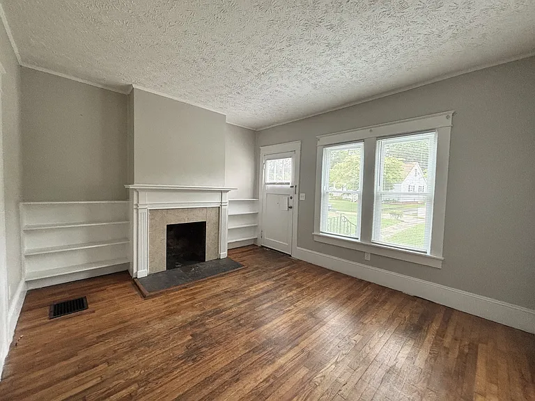 202A N Virginia Ave — Photo 6