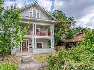 1127 W Craig Pl, San Antonio, TX 78201