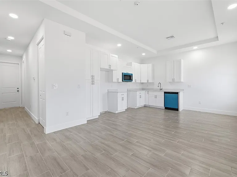 195 Rotonda Blvd W #C — Photo 15