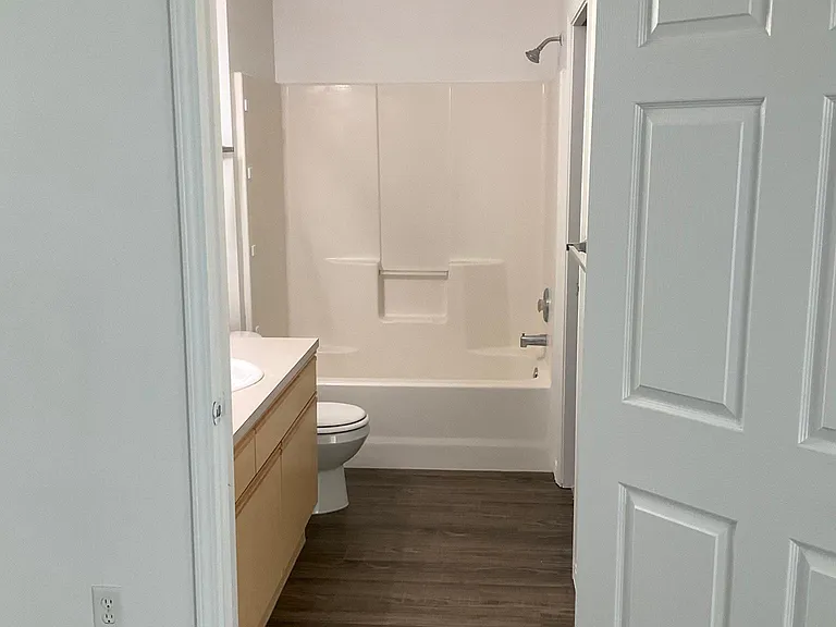 187 N Avenger Ln #201 — Photo 13