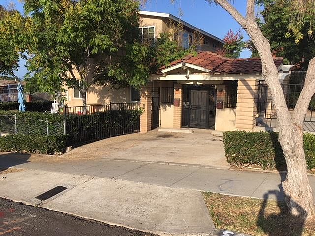 Front Entry Gate on 30th Street