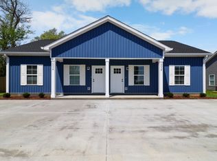 1003 Oak St #A, Portland, TN 37148