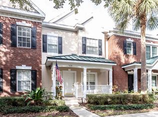 9694 Cypress Pine St, Orlando, FL 32827