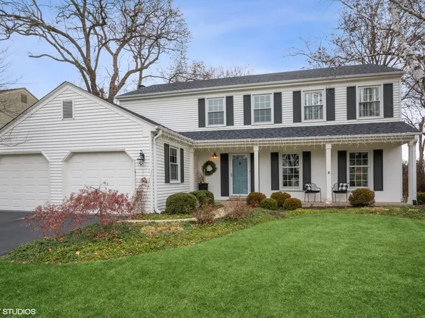 430 Westwood Dr, Barrington, IL 60010