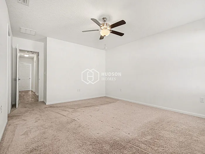 2159 Hudson Grove Dr — Photo 11