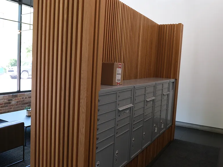 1300 N Ogden St #202 — Photo 32