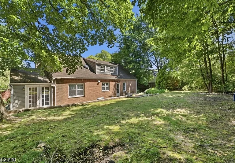 1 Carter Rd — Photo 35