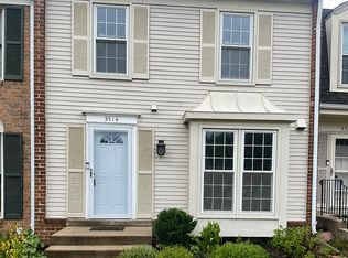 5714 Lofthill Ct, Alexandria, VA 22303