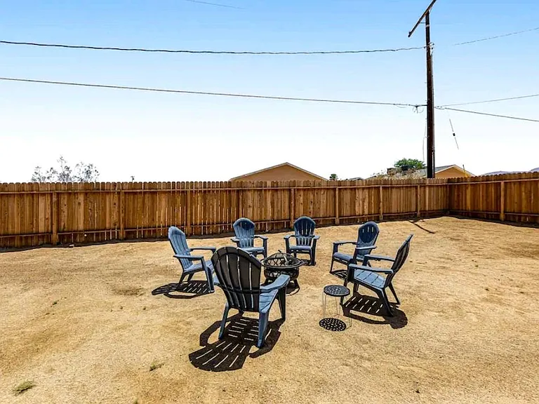 6585 Pine Spring Ave — Photo 29