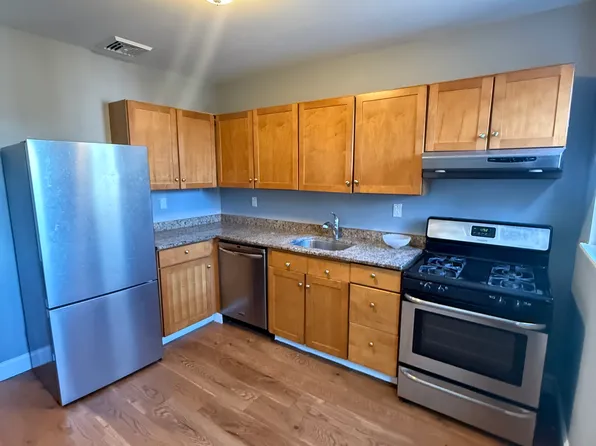 5141 Walnut St #2F, Philadelphia, PA 19139