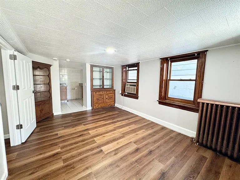 9005 Durham Ave — Photo 17